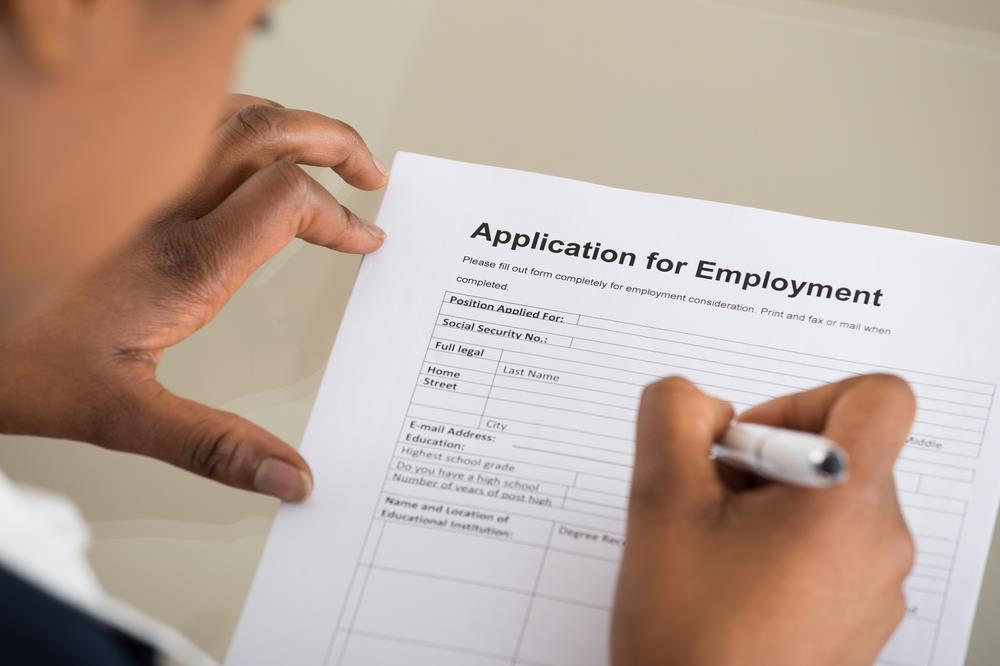 Job seeker filling out application