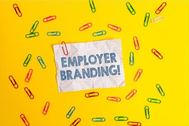 employer branding note with paper clips