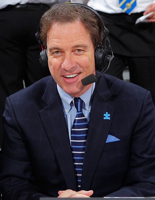play by play announcer kevin harlan